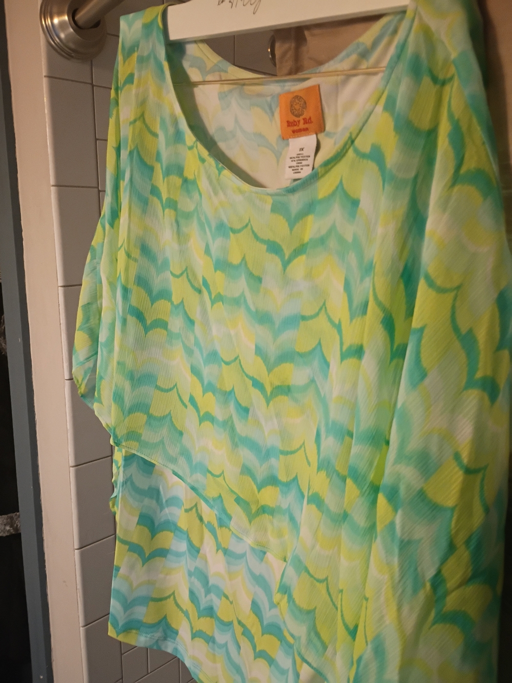 Ruby Rd. Green & Yellow Wave-Print Tunic Top